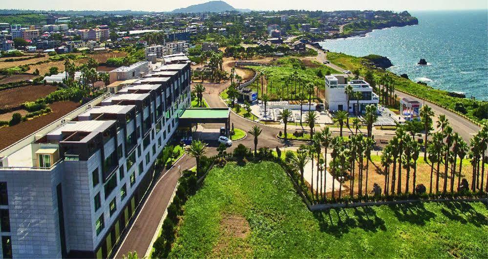 Uni Hotel Jeju Exterior photo